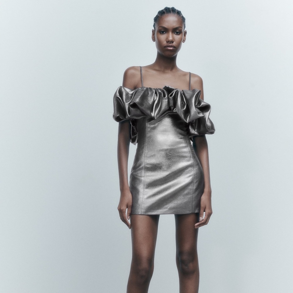 Zara Voluminous Short Dress
